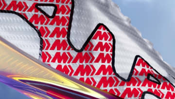 NIKEが新スパイク『エアズームマーキュリアル』を発表！側面には“AIR”の文字　エムバペらが着用