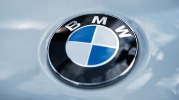 レアル・マドリー、BMWとスポンサー契約へ　車を選手に無償提供