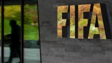 ヘディングによる脳損傷の危険性を放置している…FIFAが非難に晒される