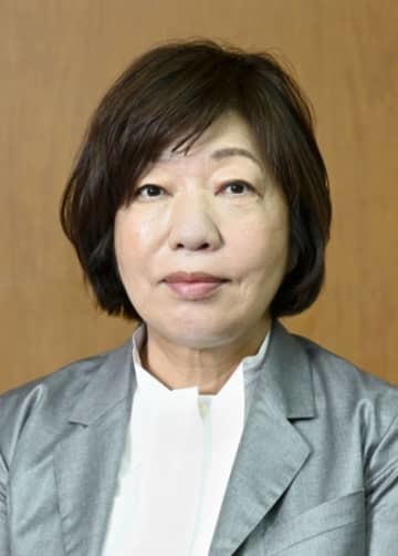 林真理子さん