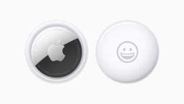 米アップルの紛失防止用機器「AirTag（エアタグ）」（同社提供・共同）