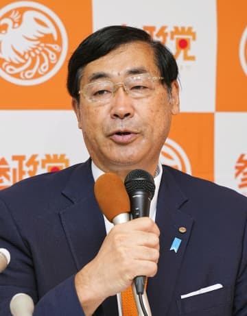 参政党の代表に就任し記者会見する松田学元衆院議員＝15日午前、東京都港区