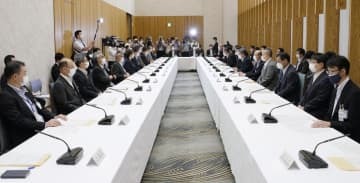 首相官邸で開かれた、安倍元首相の国葬に向けた準備会合＝28日午後