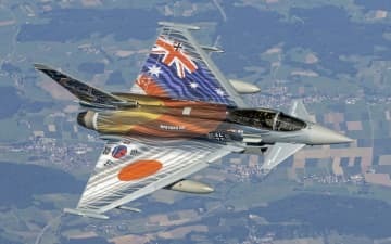 インド太平洋地域に派遣されたドイツ空軍の戦闘機「ユーロファイター」（ドイツ空軍提供、共同）