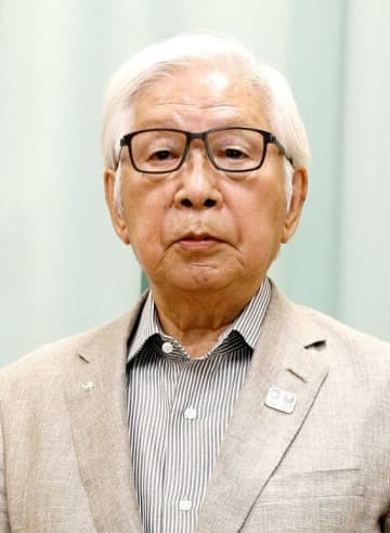 二木英徳氏