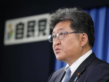 記者会見する自民党の萩生田政調会長＝10日、東京・永田町の党本部