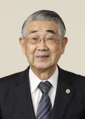 古川貞二郎氏