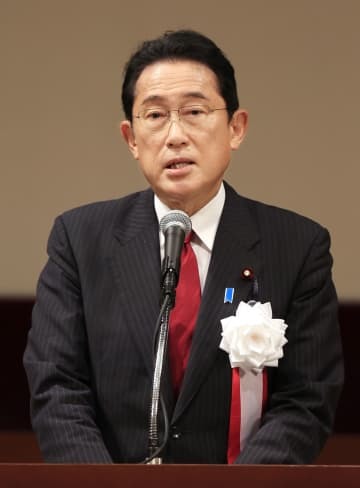 自民党岸田派の研修会であいさつする岸田首相＝6日午後、東京都内のホテル