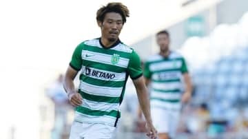 守田英正、日本人対決に勝利！スポルティング監督は「疲労」に言及