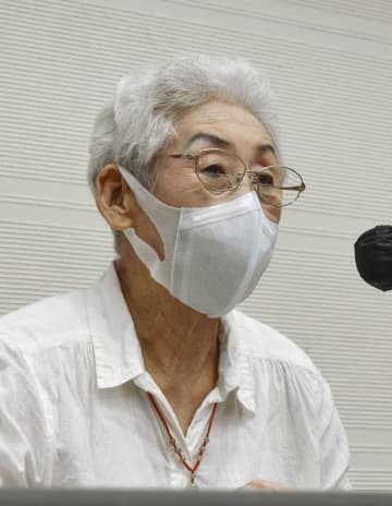 体験を語る中国帰国者の川添瑞江さん＝11日午後、広島市