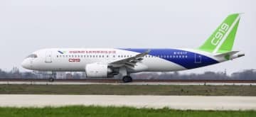 中国初の国産中型ジェット旅客機「C919」（CNS＝共同）