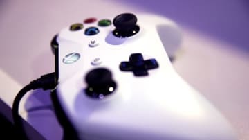 26歳のエースFW、なんとTVゲームで足を負傷して試合欠場…なぜ？
