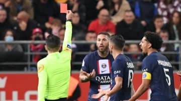 PSGセルヒオ・ラモス、人生28度目の退場…監督は「愚か」としつつ擁護