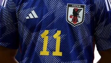 意外な「天才の系譜」！日本代表、W杯の”歴代11番”はこの6名