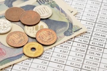 年金制度にまつわることは、難しい用語が多くて、ますます不安になってしまう人もいるのではないでしょうか。そんな年金初心者の方の疑問に専門家が回答します。今回は、年金の手取り額を減らさない方法についてです。