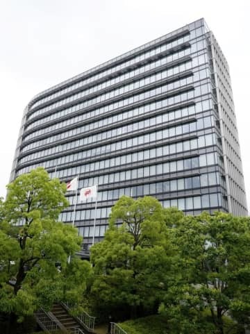 トヨタ自動車本社＝6月、愛知県豊田市