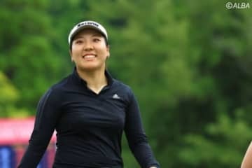 残るイスをかけた争い　ルーキー・仁井優花は逆転トップ10入りを狙う（撮影：福田文平)