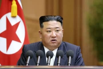 9月、最高人民会議で施政演説を行う北朝鮮の金正恩朝鮮労働党総書記（朝鮮中央通信＝共同）