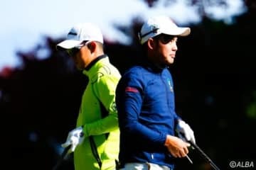 これからもライバル関係が続きそうな中島啓太（左）と蝉川泰果　写真は初日のもの（撮影：上山敬太)