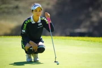 篠崎愛は逆転なるか!?（撮影：GettyImages)