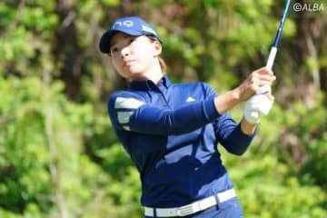 渋野日向子は1オーバーで先ほど前半を終えた（撮影：ALBA)
