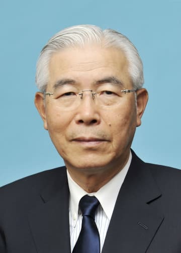 白石興二郎氏