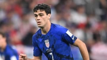 アメリカ代表、W杯中に内部分裂か…20歳至宝が謎のベンチ行き