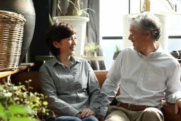 年金初心者の方の疑問に専門家が回答します。今回は、18歳年下で、年収600万円ほどの妻と、3歳の子どもがいる方の加給年金についてです。