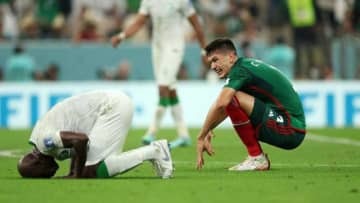 メキシコ代表、W杯8大会連続グループ突破ならず！激闘の末サウジアラビアに勝利も