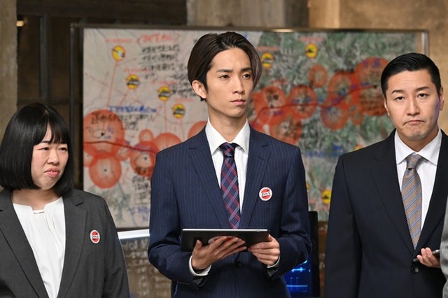 伊藤修子、田中樹、長田庄平 （C）TBS