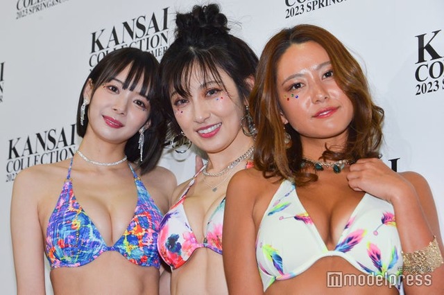 「KANSAI COLLECTION 2023 S／S」囲み取材に出席した岡田紗佳、熊田曜子、白波瀬海来（C）モデルプレス