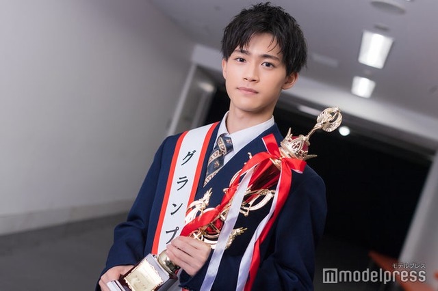 「MR OF MR CAMPUS CONTEST 2023」でグランプリを受賞した佐々木崇仁（C）モデルプレス