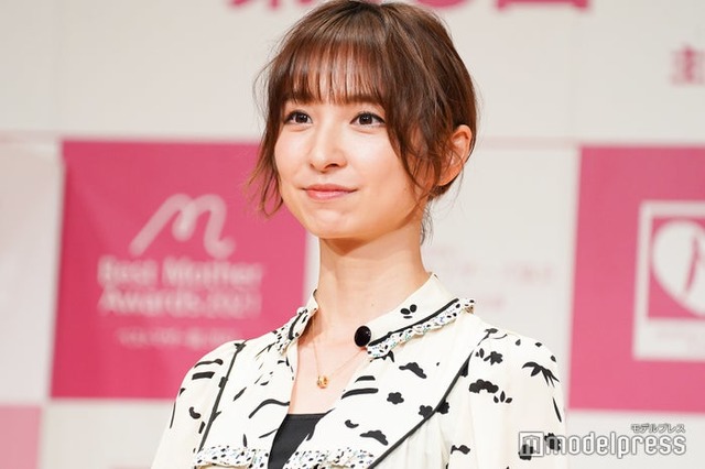 篠田麻里子（C）モデルプレス