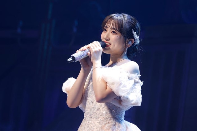 「矢吹奈子 卒業コンサート〜未来への翼〜」（C）Mercury