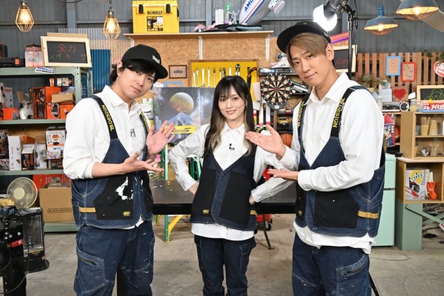 加藤シゲアキ、山本彩、小山慶一郎（C）TBS