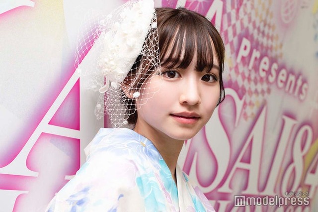 イメージチェンジ前の重川茉弥（C）モデルプレス