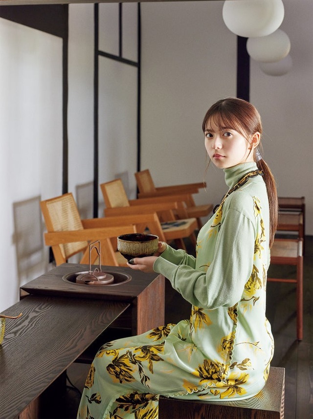 齋藤飛鳥「Casa BRUTUS」2023年8月号（C）マガジンハウス pboto_新津保建秀