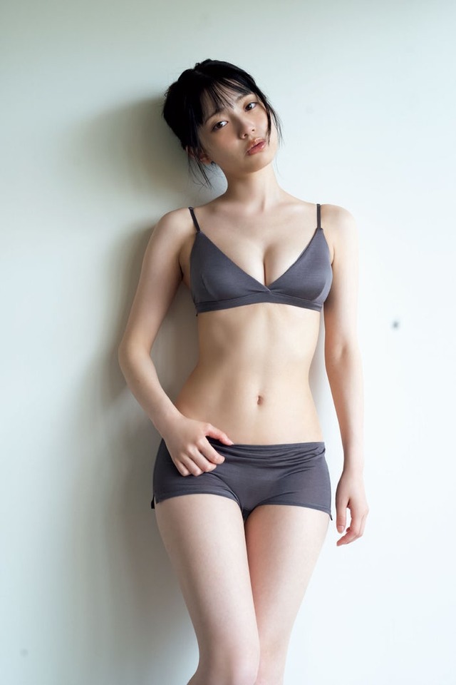 あかせあかり（C）藤裕之／週刊プレイボーイ