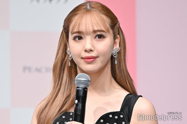 イベントに登壇した藤田ニコル（C）モデルプレス