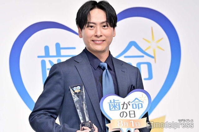 「歯が命アワード 2023」を受賞した山下健二郎（C）モデルプレス