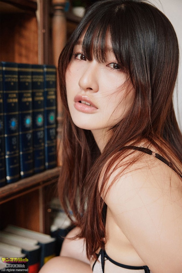 原つむぎ（C）トモ・キノシタ／ヤンマガWeb