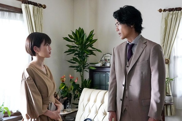 前田敦子、毎熊克哉「彼女たちの犯罪」第4話より（C）読売テレビ