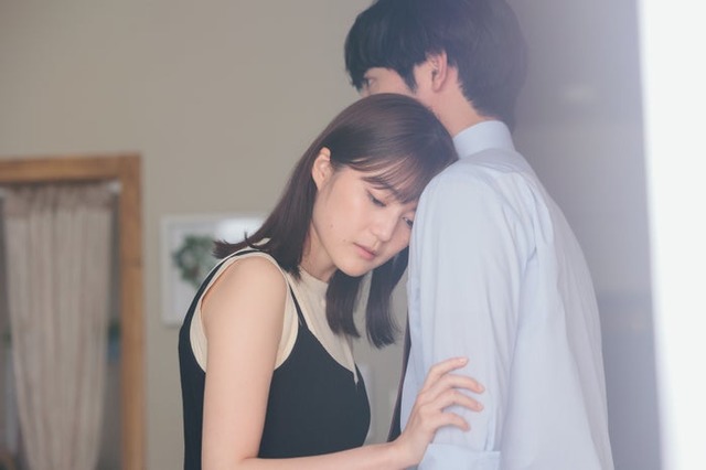 生田絵梨花、赤楚衛二「こっち向いてよ向井くん」第7話より（C）日本テレビ