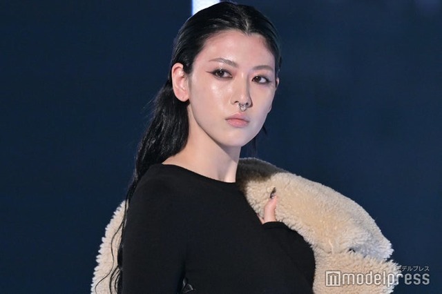 三吉彩花（C）モデルプレス