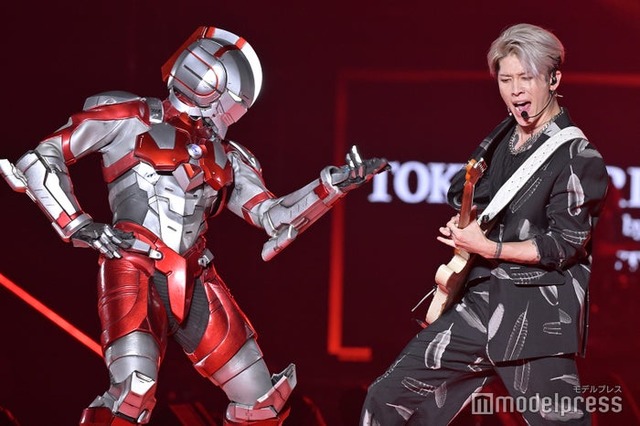 ULTRAMAN、MIYAVI（C）モデルプレス