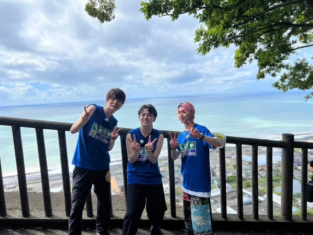 深澤辰哉、宮近海斗、佐久間大介（C）テレビ東京