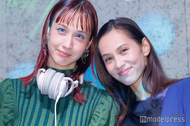ローンチ記念イベントに出席した水原佑果、水原希子（C）モデルプレス