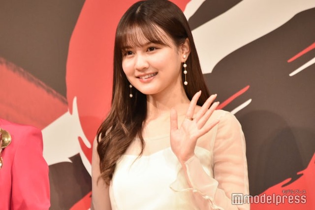 ヘアチェンジ前の中村麗乃（C）モデルプレス