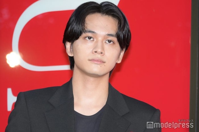 「カルティエ」オープニングレセプションに登場した北村匠海（C）モデルプレス