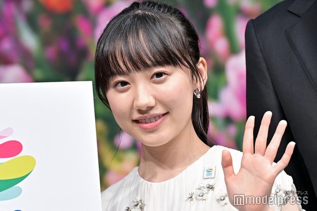 「2027年国際園芸博覧会」公式アンバサダー就任記者発表会に出席した芦田愛菜（C）モデルプレス